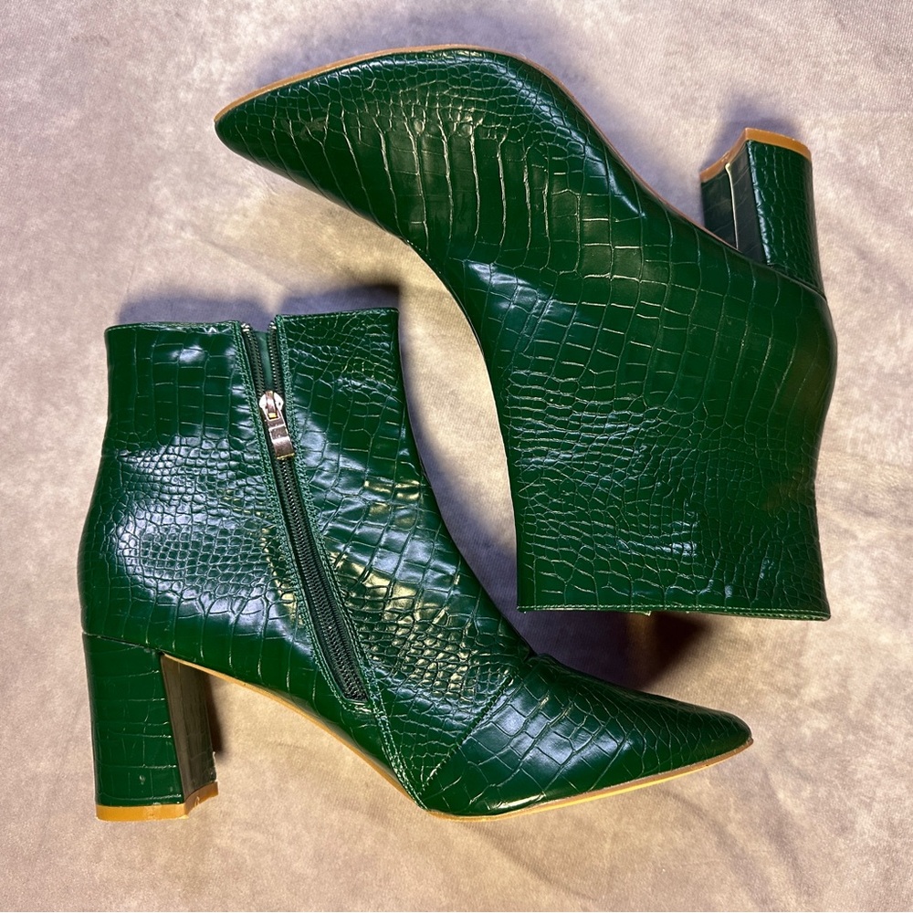 Lulus Croc Ankle Booties